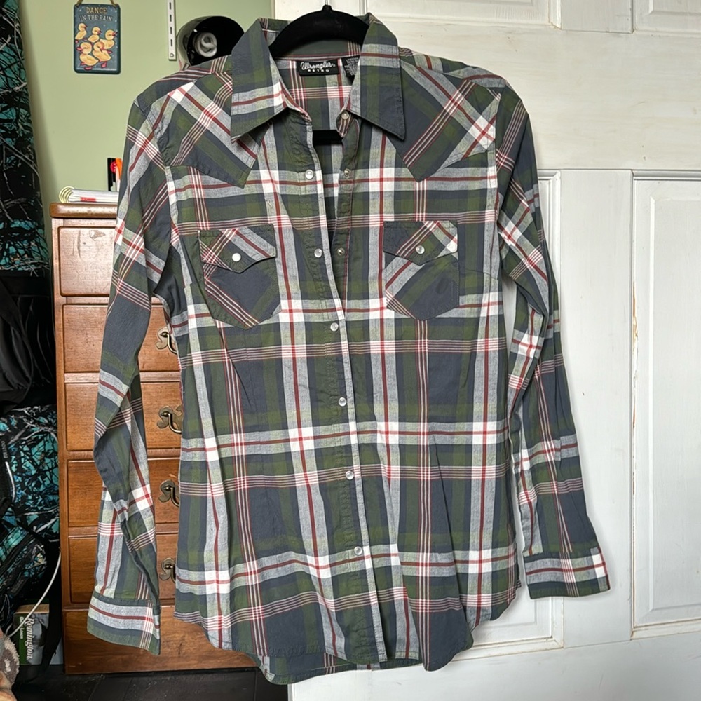 Wrangler pearl snap